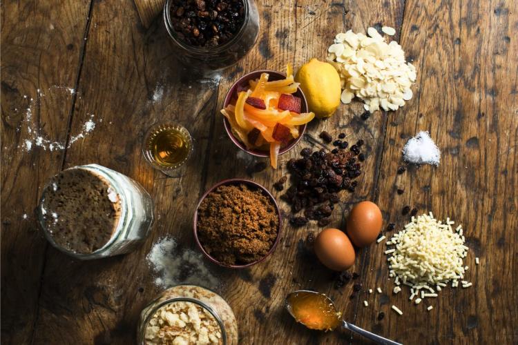 Ingredients to prepare a Christmas pudding.