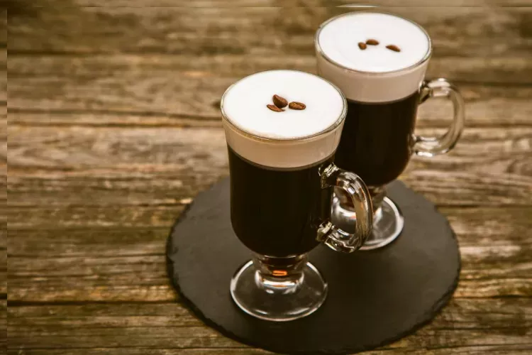 Two glasses with Irish coffee.