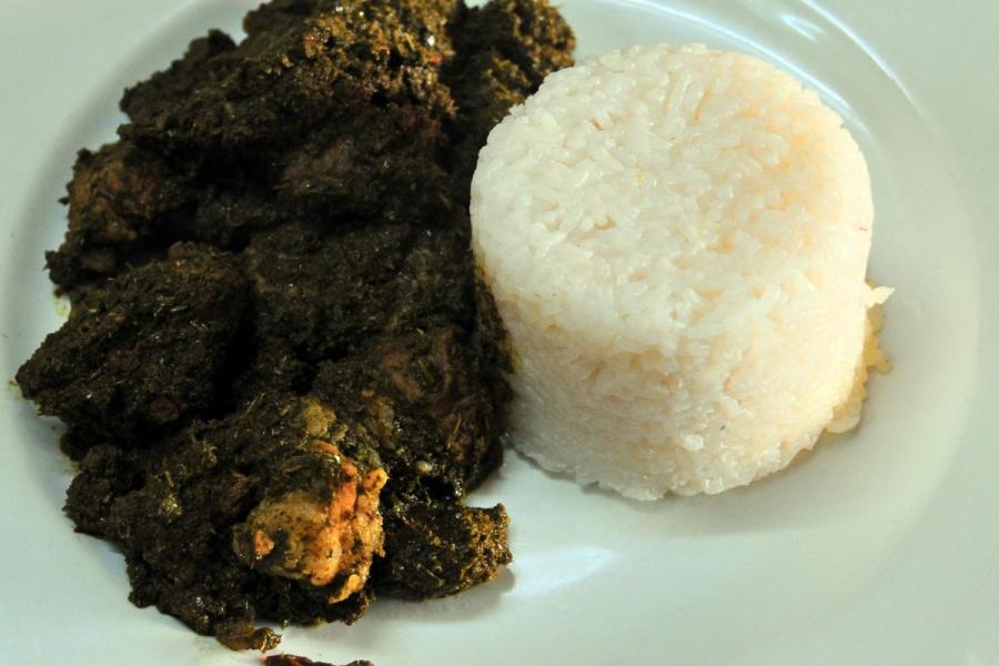 Ravitoto and rice.